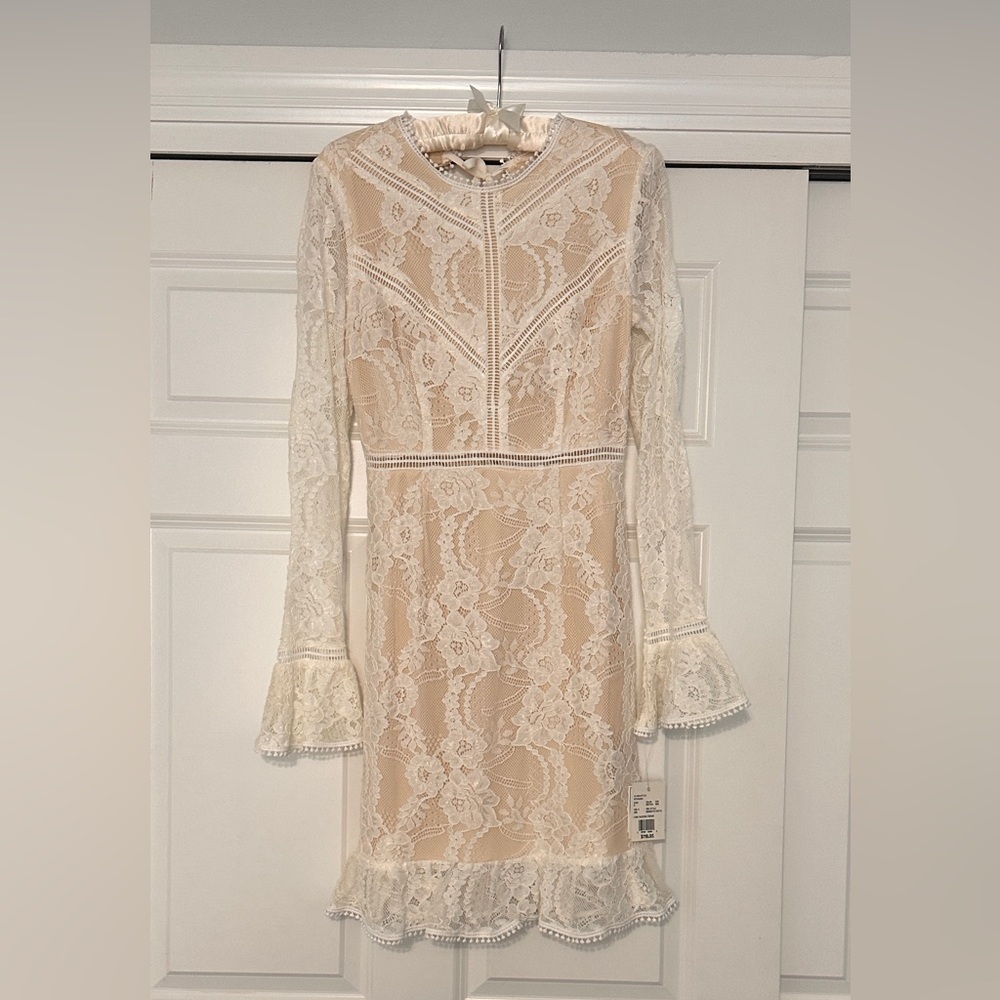 David's Bridal Cream Lace Long Sleeve Dress